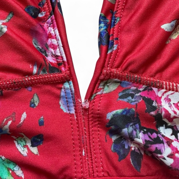 Modcloth The Lauren Floral One Piece Swimsuit Size XL - Picture 9 of 10